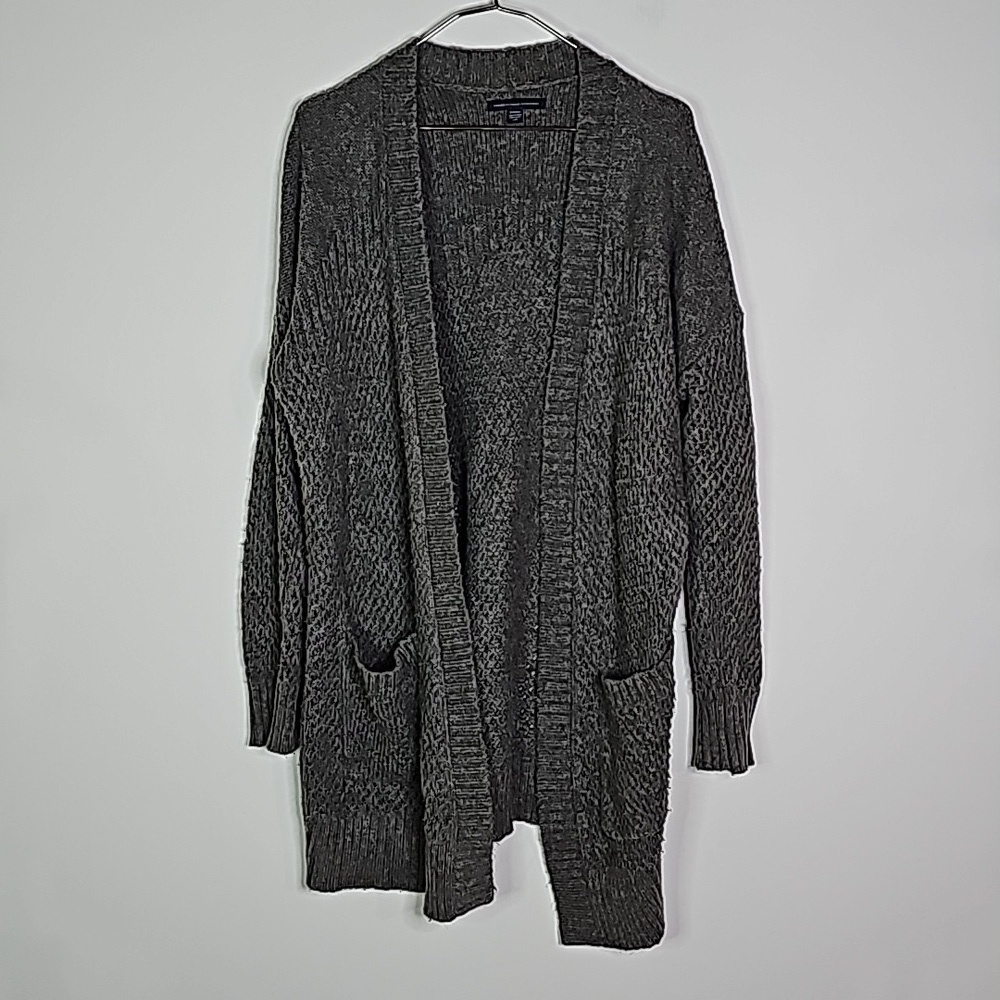 American Eagle small gray knitted layering cardigan